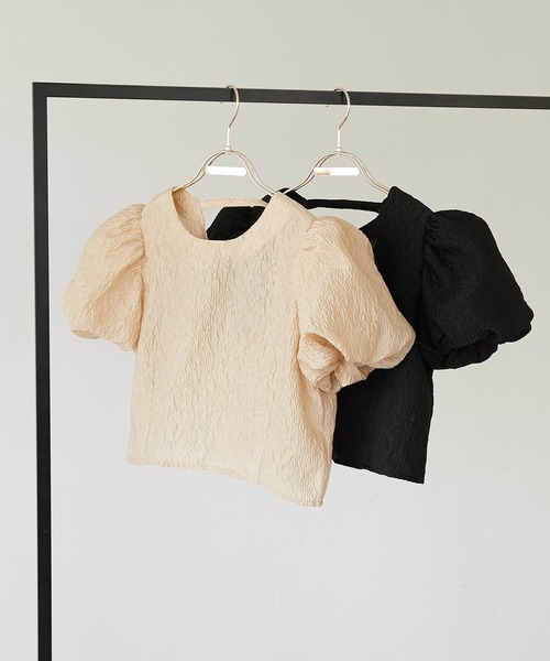 Luan(ルアン)の「【Luan】JACQUARD PUFF BLOUSE/ジャガードパフブラウス(シャツ/ブラウス・レディース・ブラック/ベージュ・FREE)」の15枚目の写真