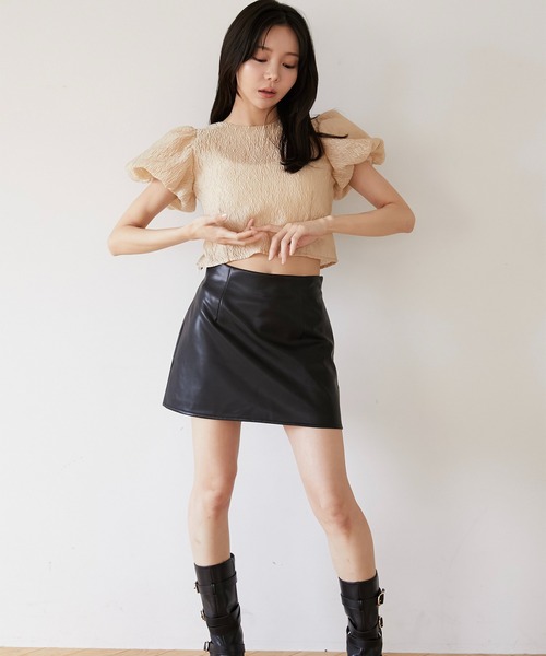 Luan(ルアン)の「【Luan】JACQUARD PUFF BLOUSE/ジャガードパフブラウス(シャツ/ブラウス・レディース・ブラック/ベージュ・FREE)」の18枚目の写真