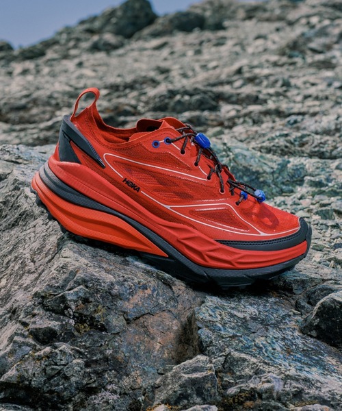 HOKA｜ホカのスニーカー（レッド/赤色系）通販 - ZOZOTOWN