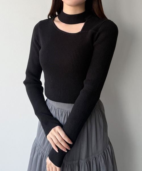mipiarl(ミピアール)の「アシンメトリーカットワークネックリブニットトップス(ニット/セーター・レディース・ブラック/アイボリー/ピンクベージュ・MEDIUM/LARGE)」の4枚目の写真