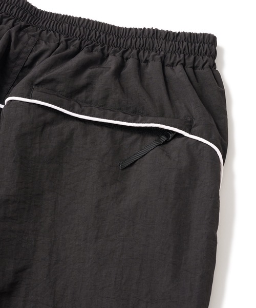 FTC（エフティーシー）の「NYLON TRACK PANT（その他パンツ・メンズ・ブラック/パープル系その他/ネイビー・LARGE/MEDIUM/X-LARGE/SMALL）」の7枚目の写真