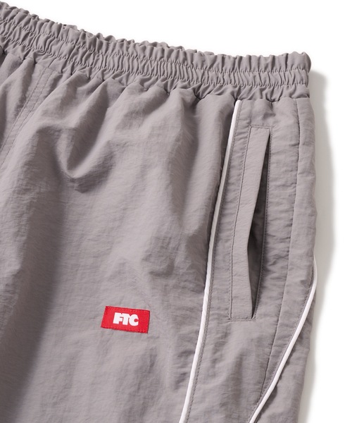 FTC（エフティーシー）の「NYLON TRACK PANT（その他パンツ・メンズ・ブラック/パープル系その他/ネイビー・LARGE/MEDIUM/X-LARGE/SMALL）」の13枚目の写真
