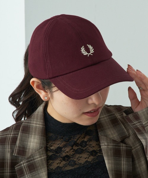 FRED PERRY(フレッドペリー)の「【FRED PERRY】PIQUE CLASSIC CAP HW2295(キャップ・レディース・ブラック系1/ミント/ネイビー/バーガンディー/グリーン/ネイビー系2/ブルー/オフホワイト/ブラック・FREE)」の9枚目の写真