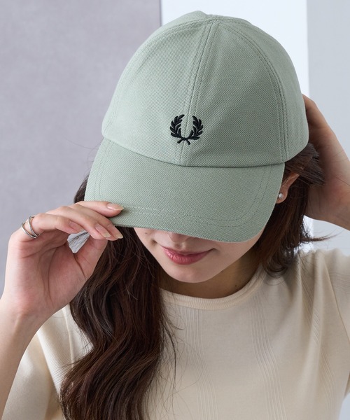 FRED PERRY(フレッドペリー)の「【FRED PERRY】PIQUE CLASSIC CAP HW2295(キャップ・レディース・ブラック系1/ミント/ネイビー/バーガンディー/グリーン/ネイビー系2/ブルー/オフホワイト/ブラック・FREE)」の5枚目の写真
