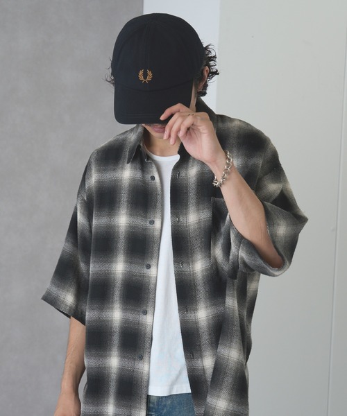 FRED PERRY(フレッドペリー)の「【FRED PERRY】PIQUE CLASSIC CAP HW2295(キャップ・レディース・ブラック系1/ミント/ネイビー/バーガンディー/グリーン/ネイビー系2/ブルー/オフホワイト/ブラック・FREE)」の22枚目の写真