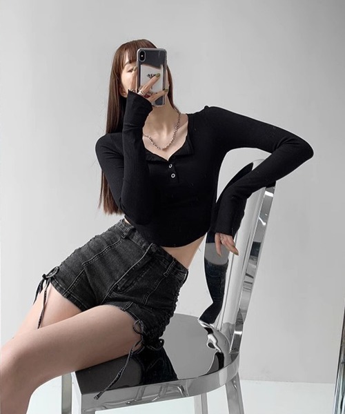 Miniministore(ミニミニストア)の「長袖Tシャツ レディース ボタン 無地(Tシャツ/カットソー・レディース・ブラック/グレー/ホワイト・L/XL/M)」の15枚目の写真