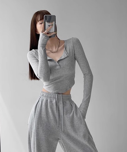 Miniministore(ミニミニストア)の「長袖Tシャツ レディース ボタン 無地(Tシャツ/カットソー・レディース・ブラック/グレー/ホワイト・L/XL/M)」の19枚目の写真