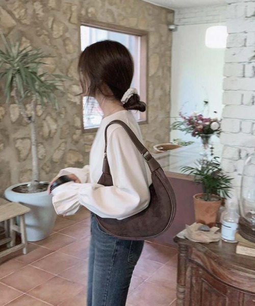 shoppinggo(ショッピングゴー)の「ブラウス シャツ トップス オフィス レディース 白ブラウス 長袖韓国ファッション(シャツ/ブラウス・レディース・ダークブラウン/ホワイト・M/L)」の5枚目の写真