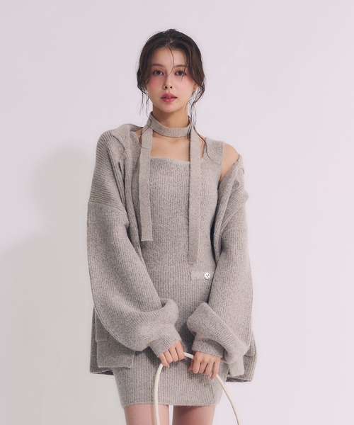 fupel(フぺル)の「choker melange knit setup / チョーカー付きメランジニットセットアップ(アンサンブル・レディース・ベージュ/アイボリー/グレー・FREE)」の5枚目の写真