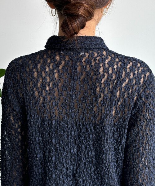 DouDou(ドゥドゥ)の「ラメシアーレースシャツ(シャツ/ブラウス・レディース・ネイビー/オフホワイト・FREE)」の18枚目の写真