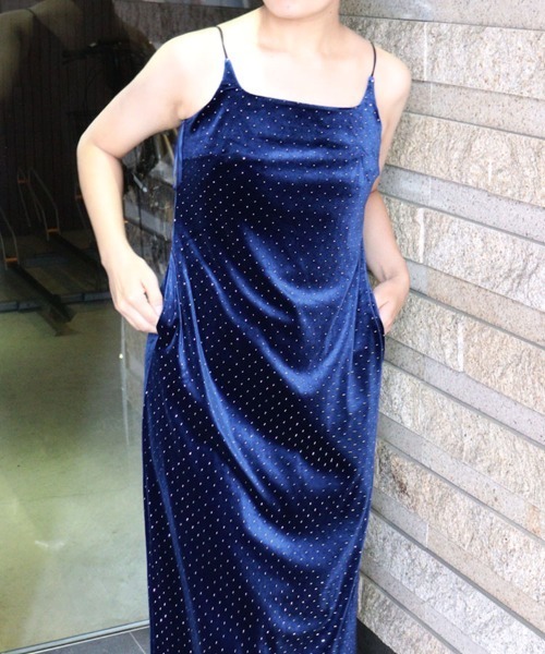 DONOBAN(ドノバン)の「【ANDRESD】curved square velour dress 結婚式 ワンピース パーティードレス オケージョンドレス お呼ばれ 二次会 成人式 同窓会(ドレス・レディース・グレー/ピンク/グリーン/ブラック系その他/ネイビー系・S/M/L)」の17枚目の写真