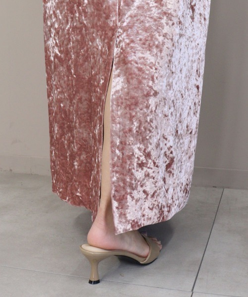 DONOBAN(ドノバン)の「【ANDRESD】curved square velour dress 結婚式 ワンピース パーティードレス オケージョンドレス お呼ばれ 二次会 成人式 同窓会(ドレス・レディース・グレー/ピンク/グリーン/ブラック系その他/ネイビー系・S/M/L)」の8枚目の写真