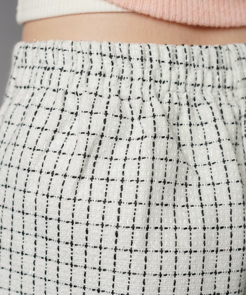 SPINNS（スピンズ）の「ツイードショートパンツ/ベルト（その他パンツ・レディース・ブラック/ホワイト・ONESIZE）」の6枚目の写真