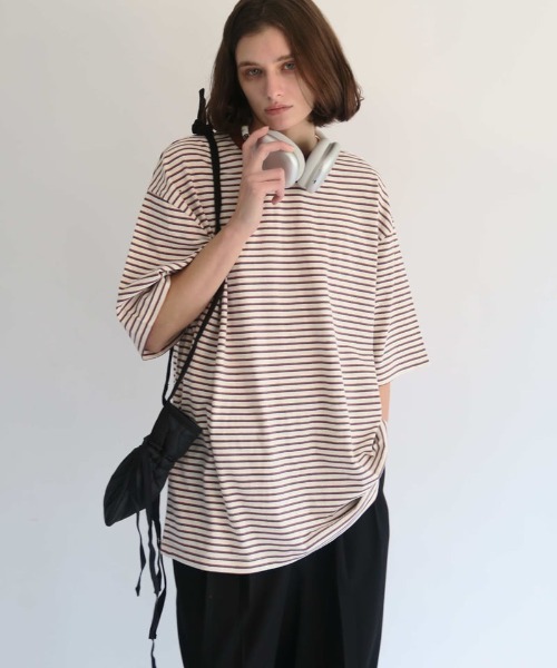 KALENO(カレノ)の「unisex / mini quilting cross bag(ショルダーバッグ・レディース・ブラック・FREE)」の3枚目の写真