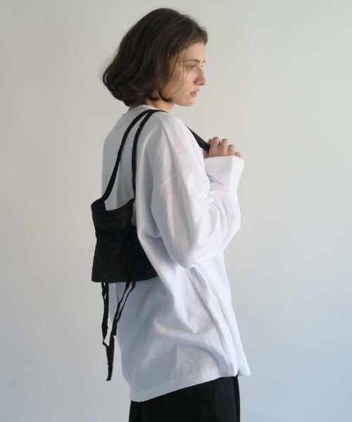 KALENO(カレノ)の「unisex / mini quilting cross bag(ショルダーバッグ・レディース・ブラック・FREE)」の6枚目の写真