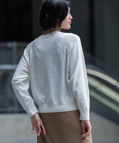 Munich（ミューニック）の「12GG天竺編みソフトニットロゴ刺繍プルオーバー（ニット/セーター・レディース・ホワイト/チャコールグレー/ベージュ・FREE）」の18枚目の写真