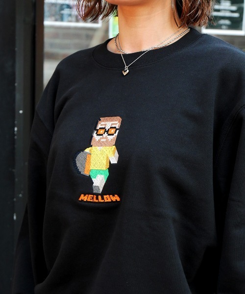 MELLOW(メロー)の「PIXEL MARVIE SWEAT / ピクセル柄 / ドットイラスト / イラスト刺繍 / キャラクター スウェット トレーナー(スウェット・メンズ・ネイビー/グレー/ブラック・M/L/XL)」の13枚目の写真
