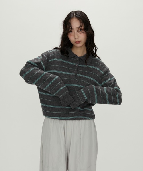 NUJOH(ヌゾ)の「Modern Stripe Knit Polo / モダンストライプ ニットポロ(ニット/セーター・レディース・グレー/ネイビー・FREE)」の3枚目の写真