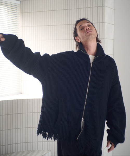 ADAM PATEK(アダムパテック)の「ADAMPATEK/cotton wool damaged driver’s knit/ダメージドライバーズニットブルゾン(カーディガン/ボレロ・メンズ・ブラック/グレー・1/2)」の2枚目の写真