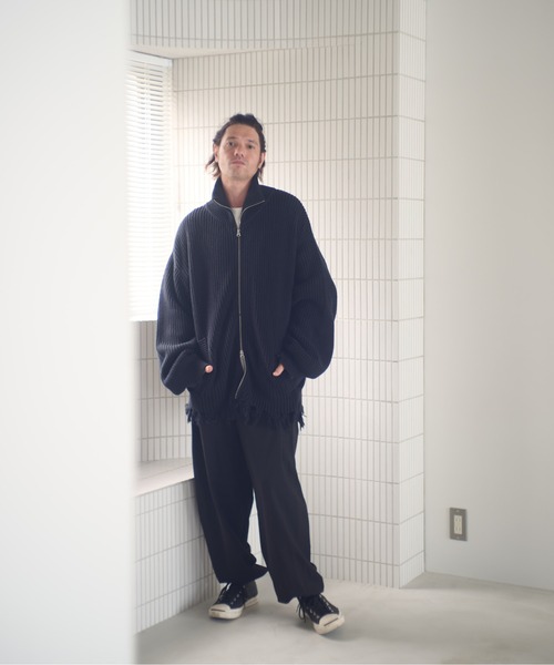 ADAM PATEK(アダムパテック)の「ADAMPATEK/cotton wool damaged driver’s knit/ダメージドライバーズニットブルゾン(カーディガン/ボレロ・メンズ・ブラック/グレー・1/2)」の6枚目の写真