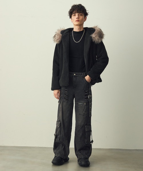 Shoowtime(ショウタイム)の「Eco-fur hoodie boa jacket / エコファーフーディーボアジャケット(ブルゾン・メンズ・グレー系/ブラック系・X-LARGE/LARGE/MEDIUM)」の7枚目の写真
