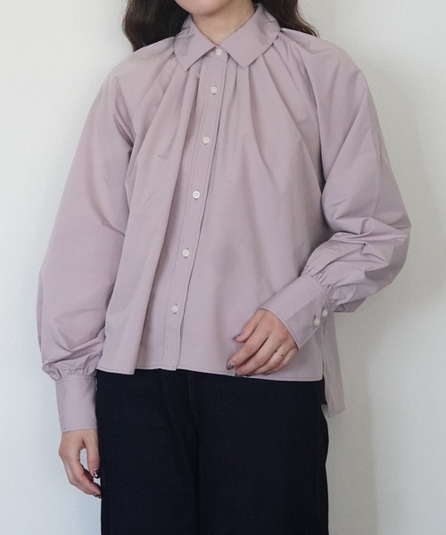 ZOZOMARKET(ゾゾマーケット)の「スタンドネックボリュームスリーブブラウス-ZOZOMARKET by ハヤシアンナ(シャツ/ブラウス・レディース・スモークピンク・マルチサイズ)」の1枚目の写真