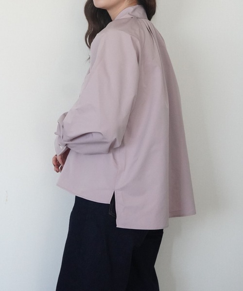 ZOZOMARKET(ゾゾマーケット)の「スタンドネックボリュームスリーブブラウス-ZOZOMARKET by ハヤシアンナ(シャツ/ブラウス・レディース・スモークピンク・マルチサイズ)」の5枚目の写真