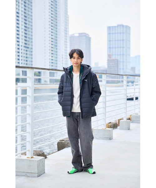 PUMA（プーマ）の「PUMA プーマ メンズ ESS フーデッド パデッド ジャケット（ダウンジャケット/コート・メンズ・ブラック/ベージュ×ブラック・XX-LARGE/X-LARGE/LARGE/SMALL/MEDIUM）」の4枚目の写真