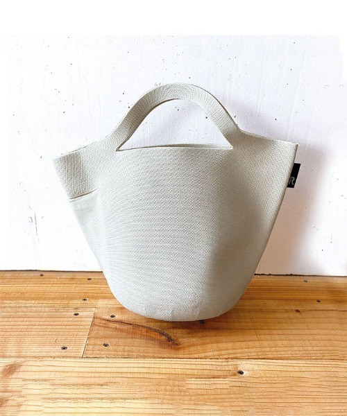 ROOTOTE(ルートート)の「ルートート ROOTOTE 0256 RO. Po-No.デリ-A(トートバッグ・レディース・オリーブ/カーキ/アイボリー/ブラック/バイオレット/レッド/ネイビー・FREE)」の2枚目の写真