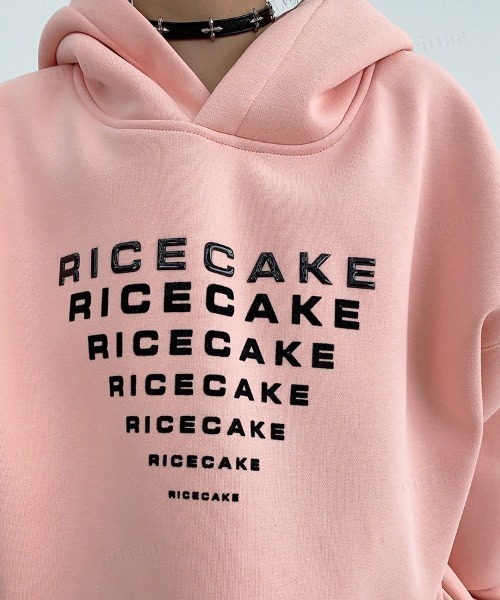 Dalfwin(ダールフィン)の「韓国ファッション RICECAKEリピートロゴ スウェット フーディー(パーカー・レディース・ピンク・FREE)」の12枚目の写真