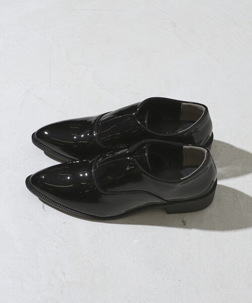 Firsthand（ファーストハンド）の「Firsthand/ファーストハンド エナメル ローファー / 4cmヒール (22.5～24.5cmサイズ展開)（ローファー・レディース・ブラウン/ブラック・LARGE/MEDIUM/SMALL）」の15枚目の写真