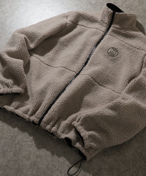 PARIS SAINT-GERMAIN（パリサンジェルマン）の「【Paris Saint-Germain/パリサンジェルマン】2WAYリバーシブルナイロンボアジャケット（ブルゾン・メンズ・ブラック×ベージュ/ブラック×ブラック・XL/M/L）」の13枚目の写真