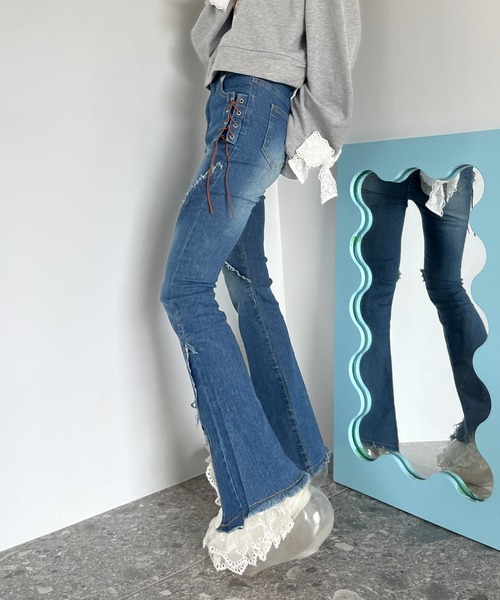 MORE self LOVE（モアセルフラブ）の「サイドレースアップフィットフレアデニム（デニムパンツ・レディース・ブルー/ブラウン・FREE）」の21枚目の写真