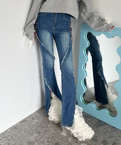 MORE self LOVE（モアセルフラブ）の「サイドレースアップフィットフレアデニム（デニムパンツ・レディース・ブルー/ブラウン・FREE）」の18枚目の写真