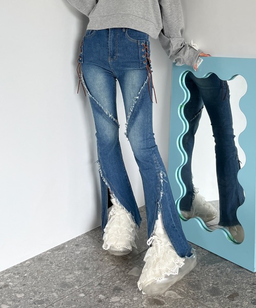 MORE self LOVE（モアセルフラブ）の「サイドレースアップフィットフレアデニム（デニムパンツ・レディース・ブルー/ブラウン・FREE）」の20枚目の写真