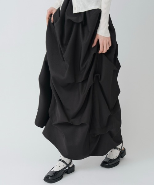 mellowneon（メロウネオン）の「ランダムタックスカート（スカート・レディース・チャコールグレー/アイボリー/ブラック・SMALL/MEDIUM）」の3枚目の写真