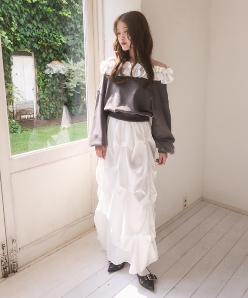 mellowneon（メロウネオン）の「ランダムタックスカート（スカート・レディース・チャコールグレー/アイボリー/ブラック・SMALL/MEDIUM）」の4枚目の写真