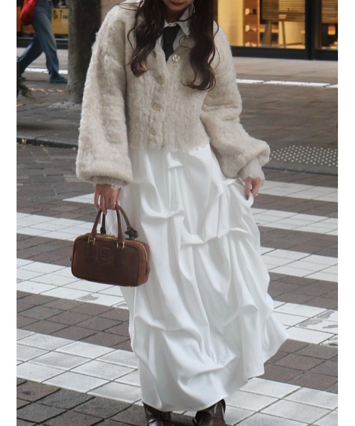 mellowneon（メロウネオン）の「ランダムタックスカート（スカート・レディース・チャコールグレー/アイボリー/ブラック・SMALL/MEDIUM）」の10枚目の写真