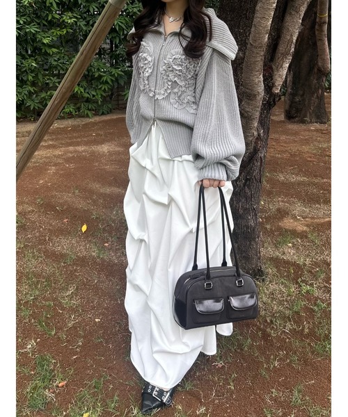 mellowneon（メロウネオン）の「ランダムタックスカート（スカート・レディース・チャコールグレー/アイボリー/ブラック・SMALL/MEDIUM）」の15枚目の写真