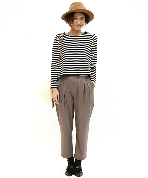 mystic(ミスティック)の「【mystic】ボーダーペプラムプルオーバー(Tシャツ/カットソー・レディース・オフホワイト/ネイビー/ブラック・フリ-)」の13枚目の写真