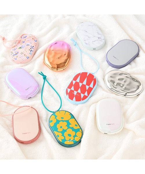 Francfranc（フランフラン）の「【2025年モデル】繰り返し使えるカイロ オーロラ ホワイト typeC対応 充電式 モバイルバッテリー機能 電子カイロ ギフト プレゼント 贈り物（生活家電・レディース・ホワイト・FREE）」の4枚目の写真