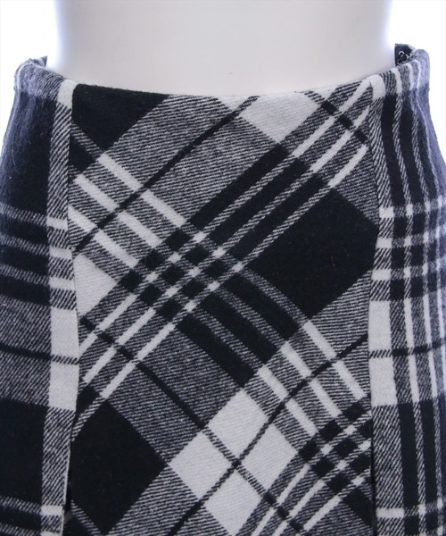 clear（クリア）の「チェック柄バックレースアップボックスプリーツスカート[着回し力抜群 ガーリー ミニ]（スカート・レディース・ブラック/ブラウン/ベージュ・F）」の14枚目の写真