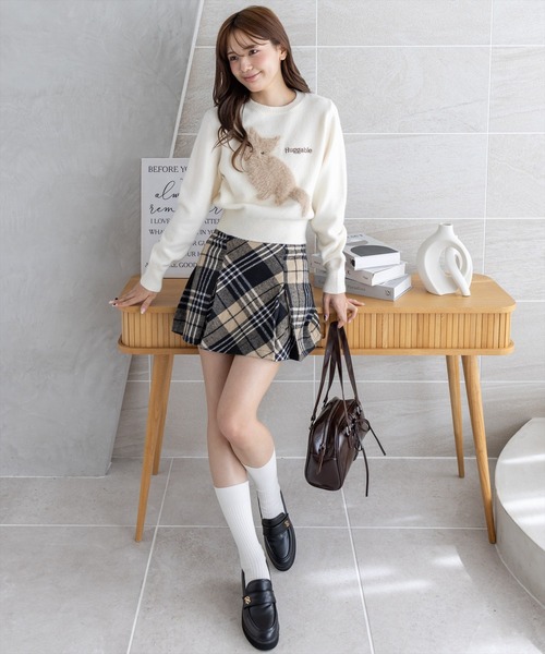 clear（クリア）の「チェック柄バックレースアップボックスプリーツスカート[着回し力抜群 ガーリー ミニ]（スカート・レディース・ブラック/ブラウン/ベージュ・F）」の4枚目の写真