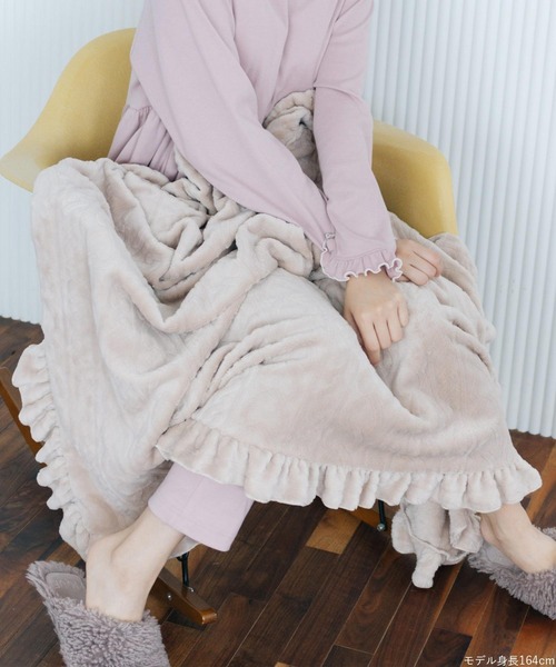 fran de lingerie(フランデランジェリー)の「もこもこ ブランケット 着る毛布 ポンチョ モコモコ あったか レディース 冬 ふわふわ「メモリーフリース」(その他アンダーウェア/インナー・レディース・オフホワイト/ワイン系/ネイビー/ブラウン系その他・F)」の18枚目の写真