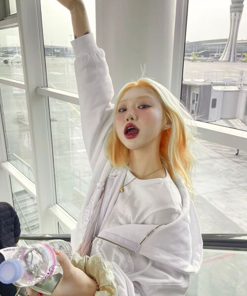 RONRON(ロンロン)の「DOUBLE RIBBON SLIM CROP T SHIRT WHITE PINK(Tシャツ/カットソー・レディース・その他・FREE)」の12枚目の写真