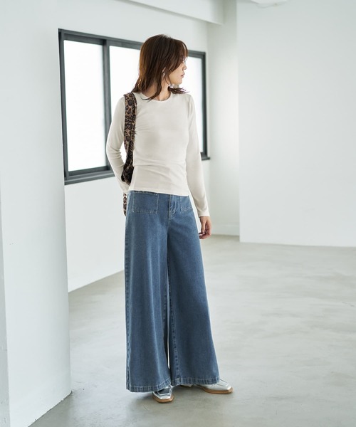 STYLE DELI（スタイルデリ）の「とろみ薄リブクルーネックトップス（Tシャツ/カットソー・レディース・ホワイト/チャコールグレー/ライトブラウン/ブラック・FREE）」の19枚目の写真