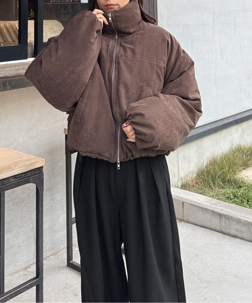 LE MORE（リモア）の「ピーチスキンショートダウンジャケット（ダウンジャケット/コート・レディース・ブラウン/ナチュラル/ブラック・FREE）」の16枚目の写真