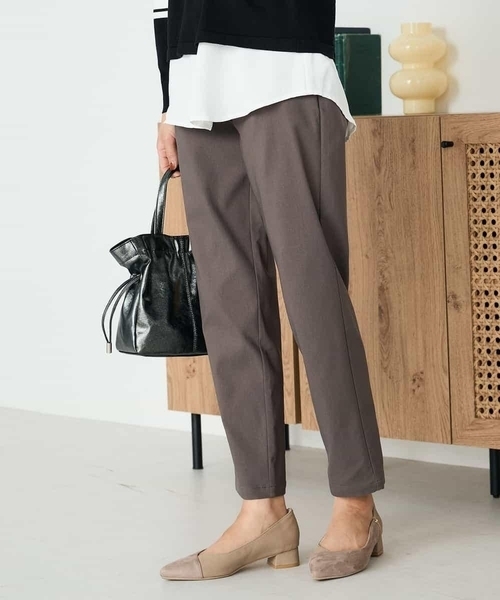 a.v.v（アーヴェヴェ）の「裏起毛ハイパーストレッチスリムパンツ（その他パンツ・レディース・グレー系その他/ブラック/チャコールグレー・34/36/40/38/42）」の5枚目の写真