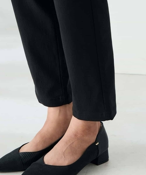 a.v.v(アーヴェヴェ)の「裏起毛ハイパーストレッチスリムパンツ(その他パンツ・レディース・グレー系その他/ブラック/チャコールグレー・34/36/40/38/42)」の15枚目の写真