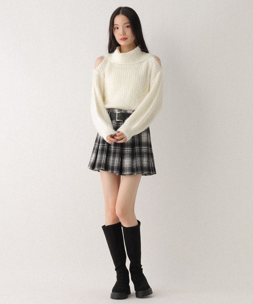 Heather(ヘザー)の「ショルダーカットタートルニット 619293(ニット/セーター・レディース・グレー/ベージュ/アイボリー・FREE)」の6枚目の写真